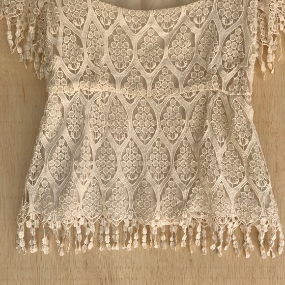 Stone Cold Fox White Lace Lapis Blouse - Picture 4 of 8